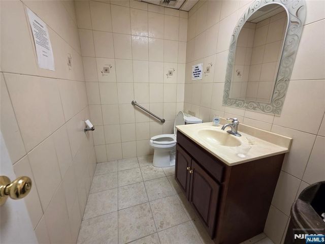 539 Durie Avenue 2nd fl, Closter, NJ 07624