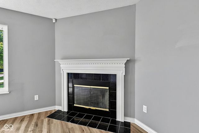 3923 Planewood Drive, Indianapolis, IN 46235