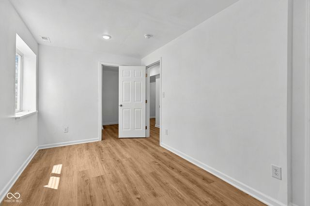 3923 Planewood Drive, Indianapolis, IN 46235