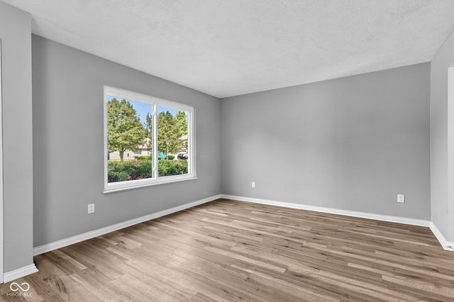 3923 Planewood Drive, Indianapolis, IN 46235