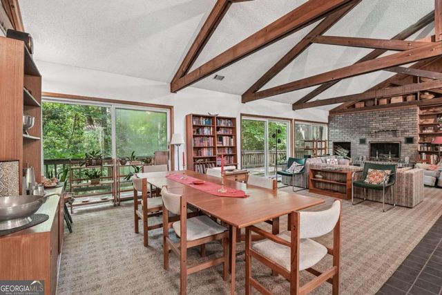3086 Cascade Road SW, Atlanta, GA 30311
