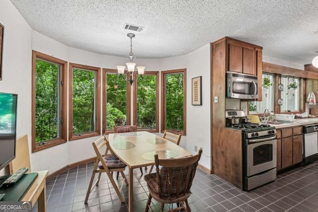 3086 Cascade Road SW, Atlanta, GA 30311