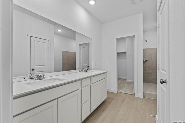 2299 Fort Davis Pass, Marion, TX 78124