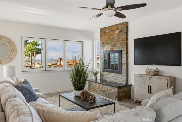 3124 Ocean Drive, Oxnard, CA 93035