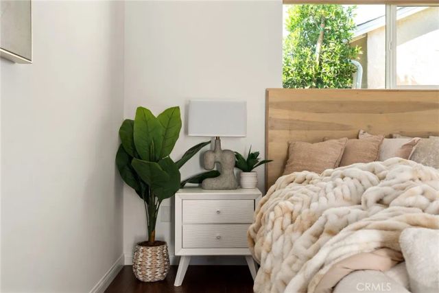 13927 Otsego St, Sherman Oaks, CA 91423