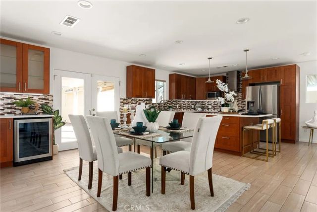 13927 Otsego St, Sherman Oaks, CA 91423