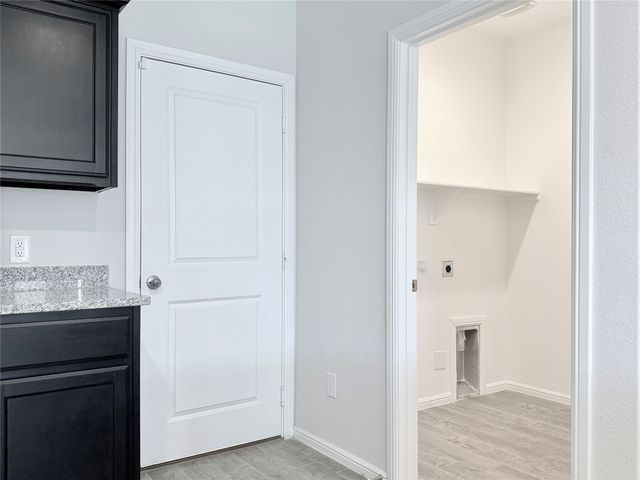 309 Crowfoot Drive, Fort Worth, TX 76131