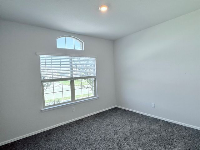 309 Crowfoot Drive, Fort Worth, TX 76131