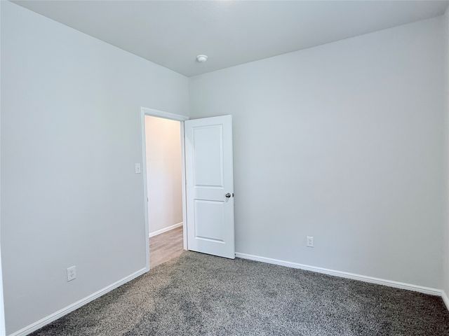 309 Crowfoot Drive, Fort Worth, TX 76131