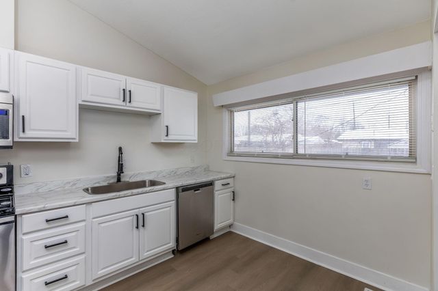 814 Miriam Drive W, Columbus, OH 43204