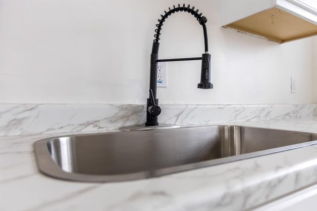 814 Miriam Drive W, Columbus, OH 43204