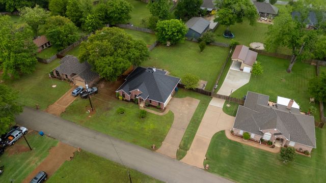 601 Quail Lane, Whitehouse, TX 75791