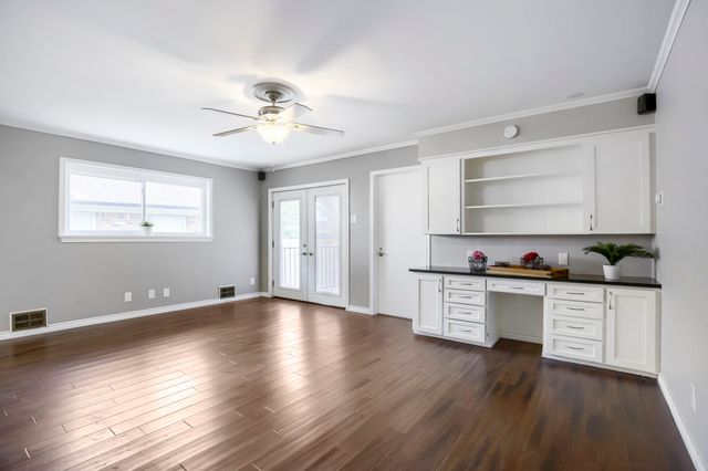 2119 Healey Drive, Dallas, TX 75228