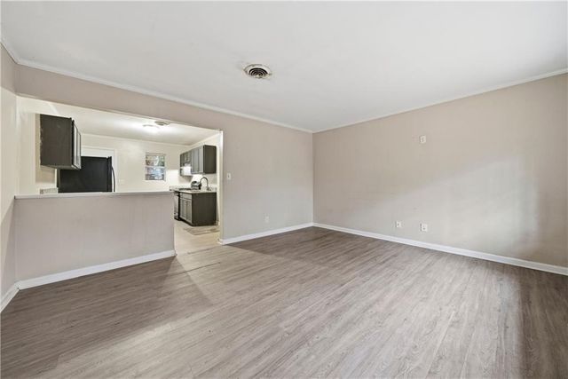 6401 Raymond Terrace, Union City, GA 30291