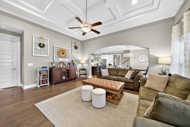 1111 Vinings Blvd, Gallatin, TN 37066