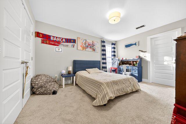 1111 Vinings Blvd, Gallatin, TN 37066