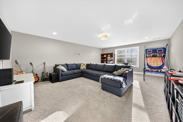 1111 Vinings Blvd, Gallatin, TN 37066