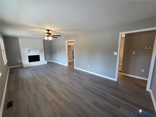 7613 Squirrel Level Rd, North Dinwiddie, VA 23805