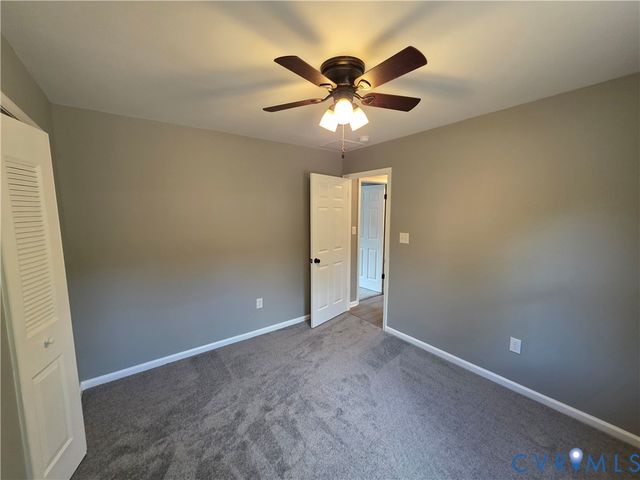 7613 Squirrel Level Rd, North Dinwiddie, VA 23805