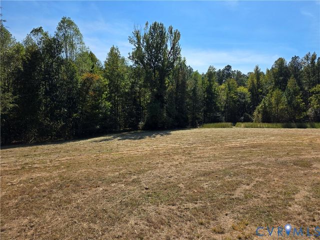 7613 Squirrel Level Rd, North Dinwiddie, VA 23805