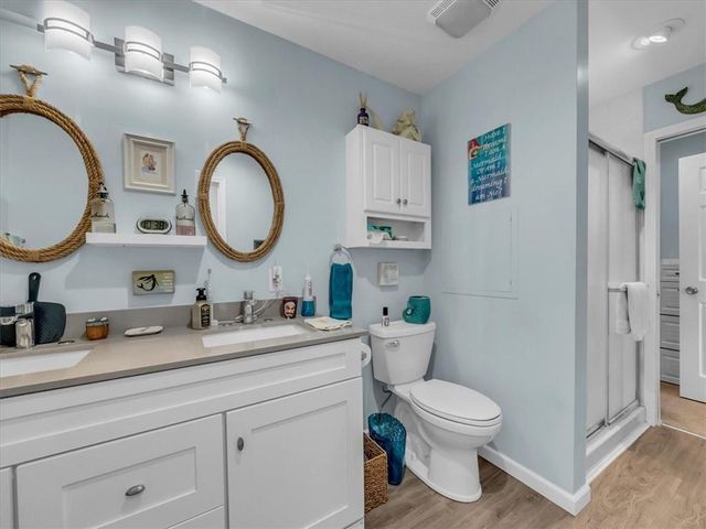 720 E 121st Street, Kansas City, MO 64146