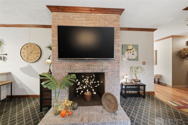 703 Dorchester Drive, Springfield, OH 45506