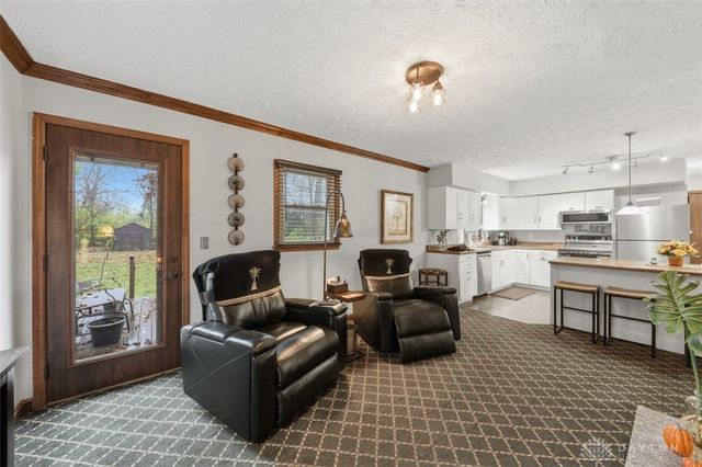 703 Dorchester Drive, Springfield, OH 45506