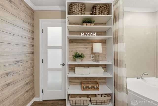 703 Dorchester Drive, Springfield, OH 45506