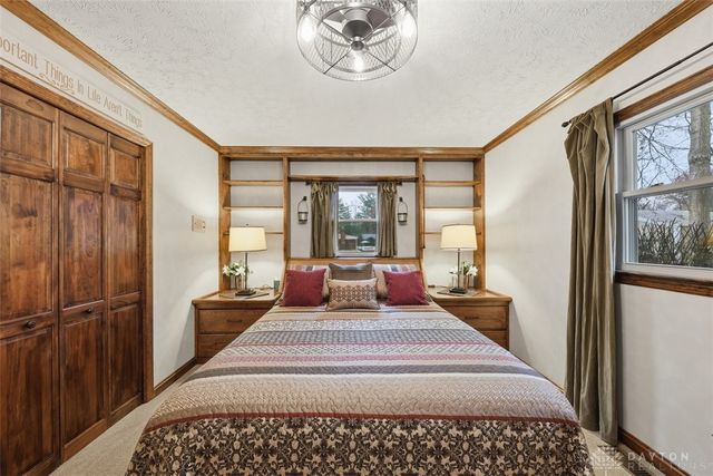 703 Dorchester Drive, Springfield, OH 45506