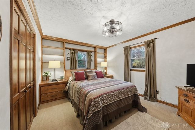 703 Dorchester Drive, Springfield, OH 45506