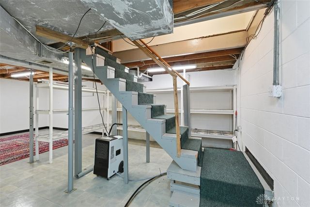 703 Dorchester Drive, Springfield, OH 45506