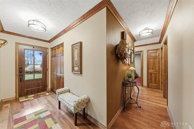 703 Dorchester Drive, Springfield, OH 45506