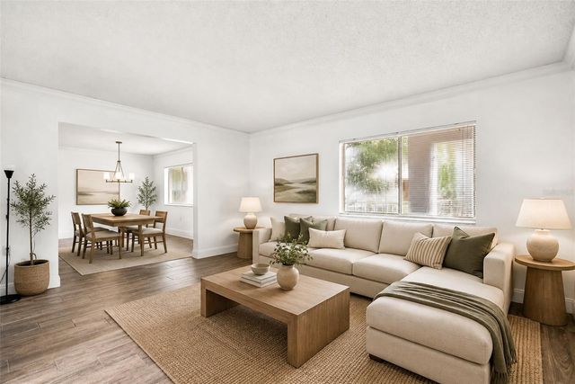 109 OYSTER BAY CIRCLE 220, Altamonte Springs, FL 32701