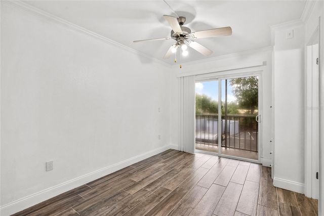 109 OYSTER BAY CIRCLE 220, Altamonte Springs, FL 32701