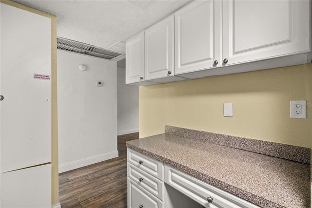 109 OYSTER BAY CIRCLE 220, Altamonte Springs, FL 32701