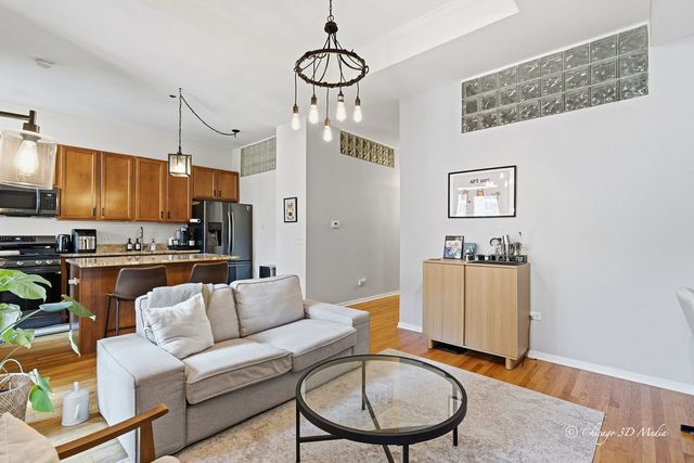 208 W WASHINGTON Street 1007, Chicago, IL 60606