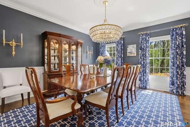 11 Wychwood Lane, Oxford, CT 06478