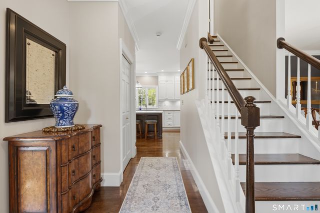 11 Wychwood Lane, Oxford, CT 06478