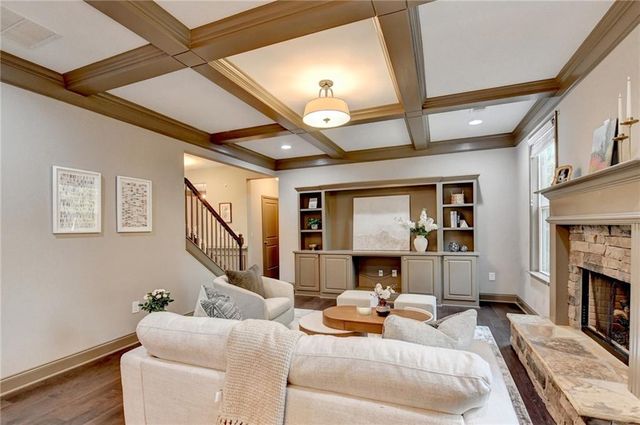 346 Spotted Ridge Circle, Woodstock, GA 30188