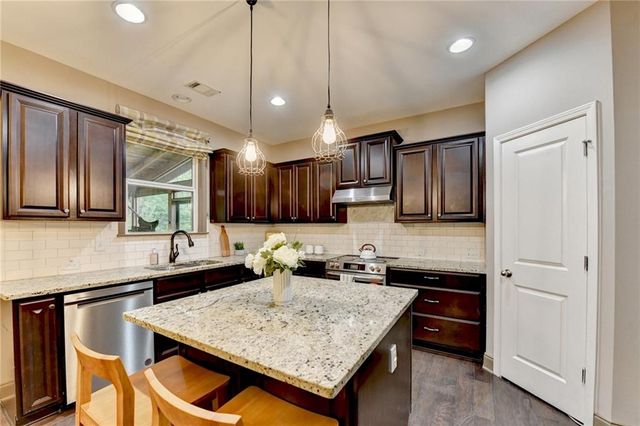 346 Spotted Ridge Circle, Woodstock, GA 30188