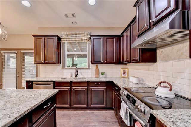 346 Spotted Ridge Circle, Woodstock, GA 30188