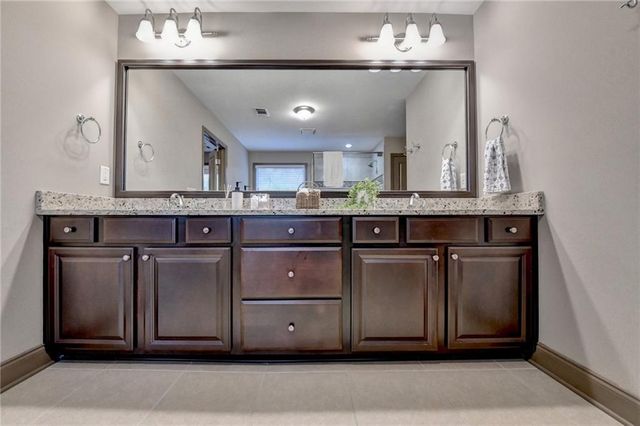 346 Spotted Ridge Circle, Woodstock, GA 30188