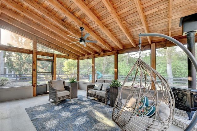 346 Spotted Ridge Circle, Woodstock, GA 30188