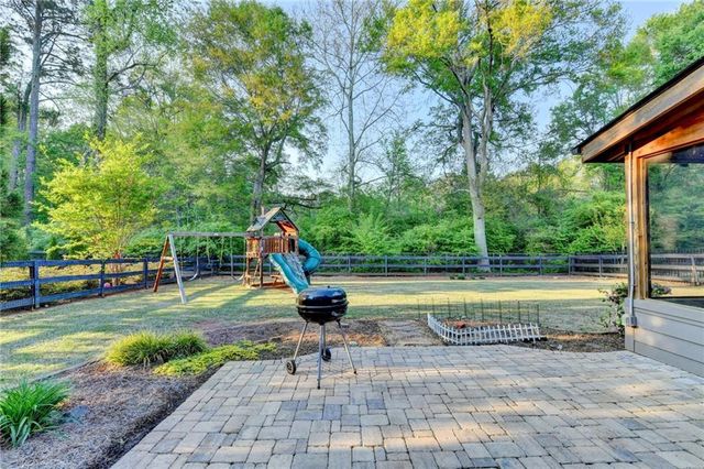 346 Spotted Ridge Circle, Woodstock, GA 30188