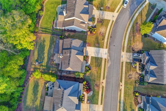 346 Spotted Ridge Circle, Woodstock, GA 30188