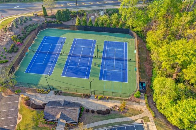 346 Spotted Ridge Circle, Woodstock, GA 30188