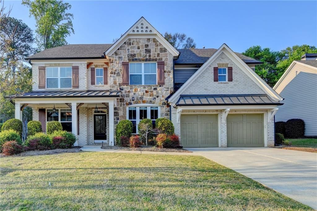 346 Spotted Ridge Circle, Woodstock, GA 30188