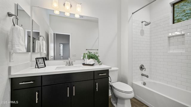 2950 N 71ST Place, Mesa, AZ 85207