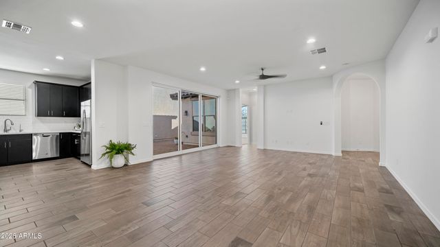 2950 N 71ST Place, Mesa, AZ 85207