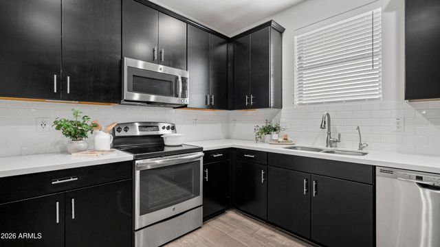 2950 N 71ST Place, Mesa, AZ 85207